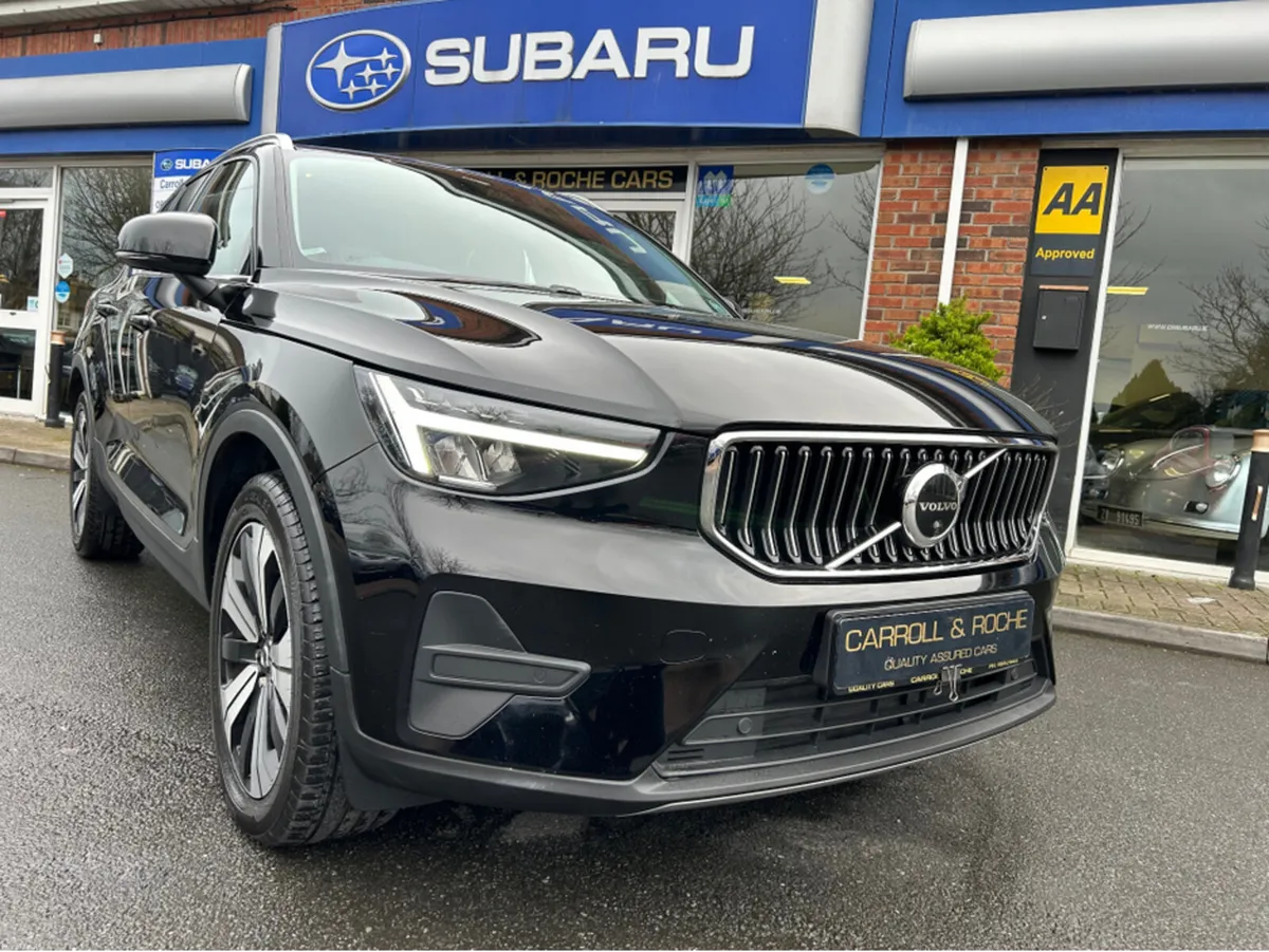 Volvo XC40 PHEV T4 Plus - Black + Black - Bright E - Image 2