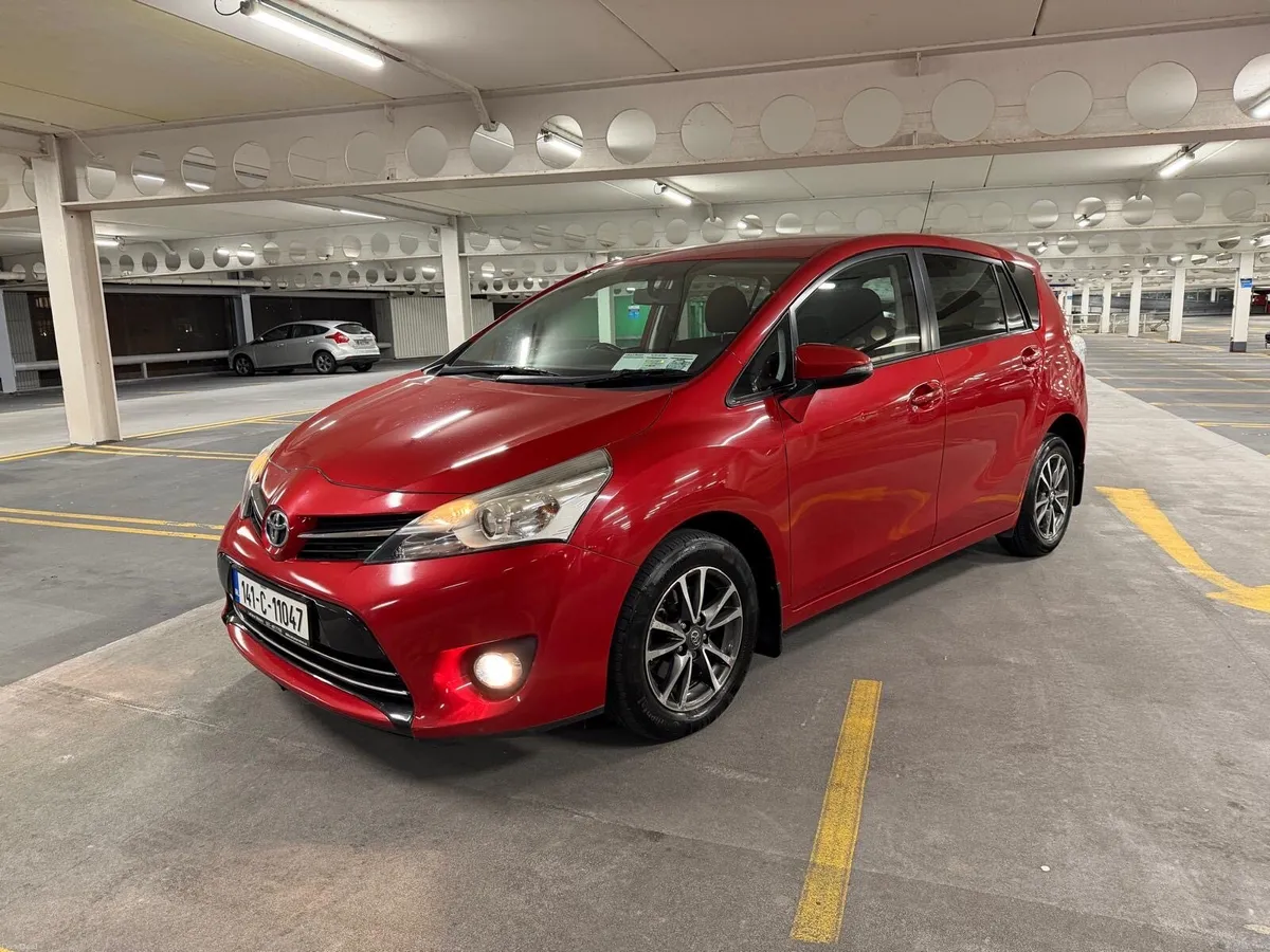 Toyota verso - Image 2