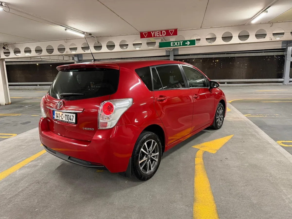 Toyota verso - Image 4