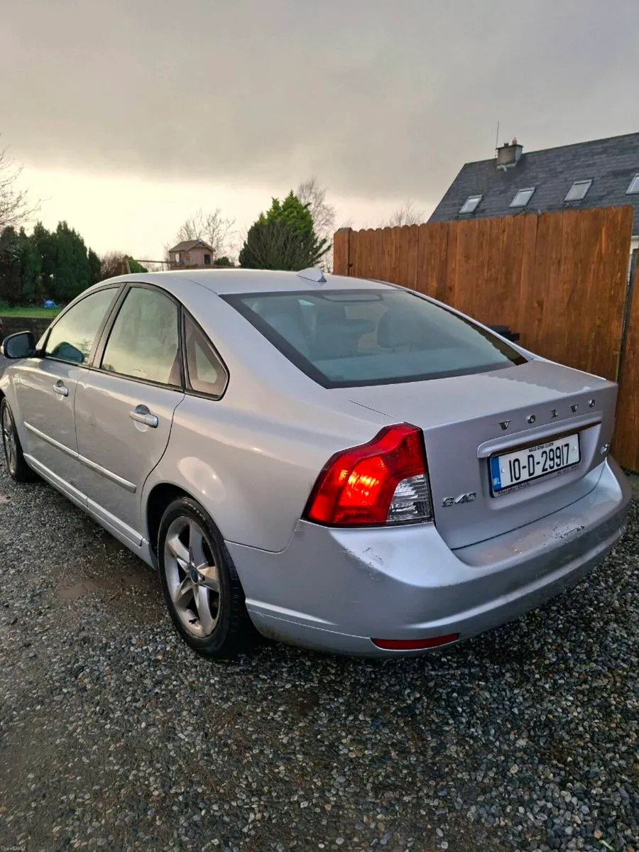 VOLVO S40 2010 1.6 DIESEL - Image 3