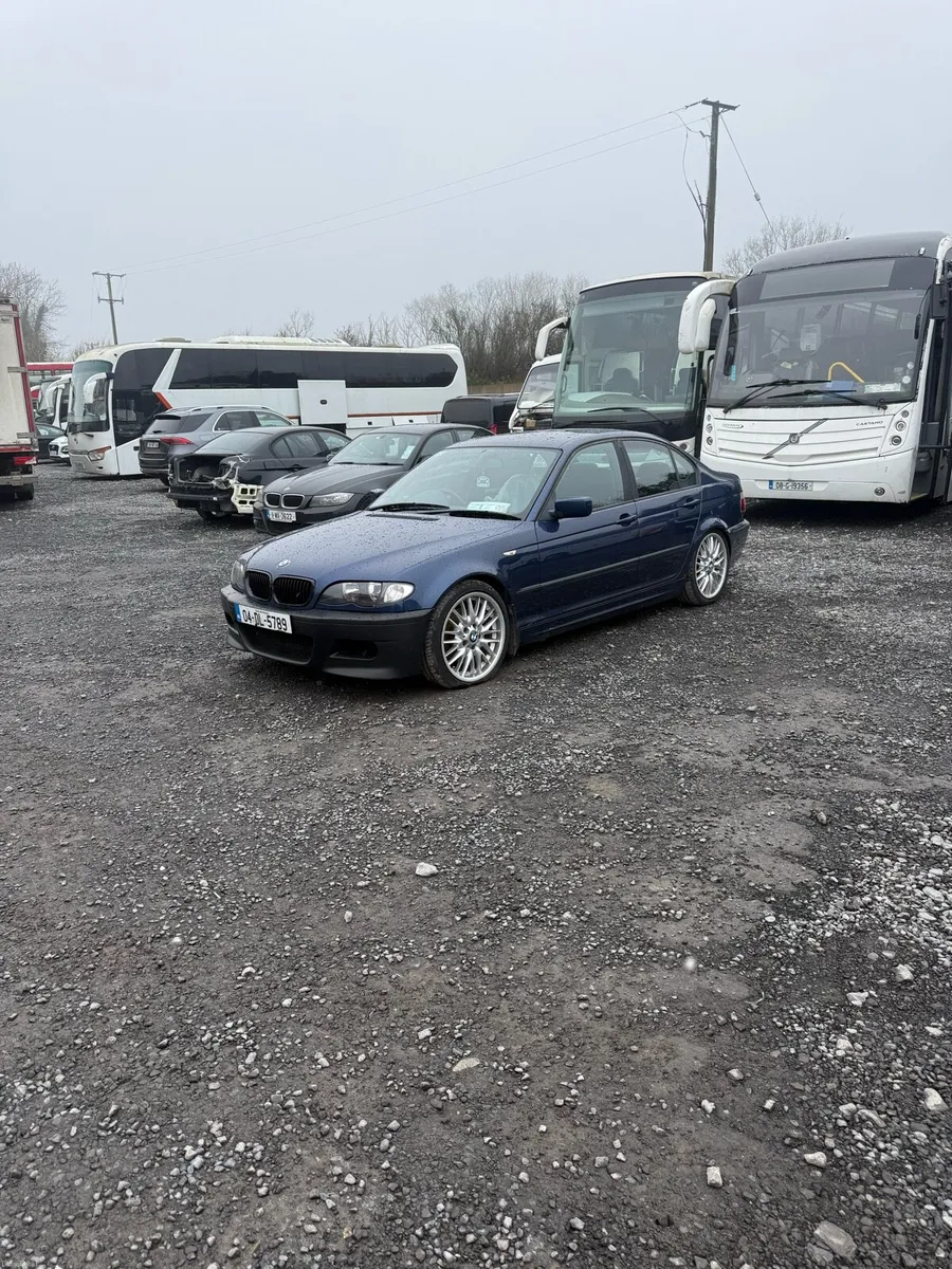 BMW E46 320 - Image 2