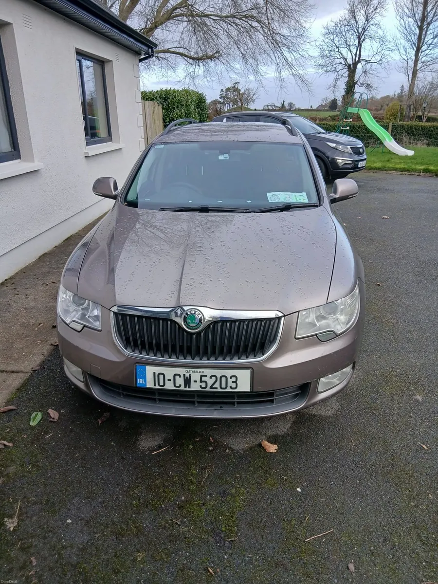 Skoda Superb 2010 - Image 3