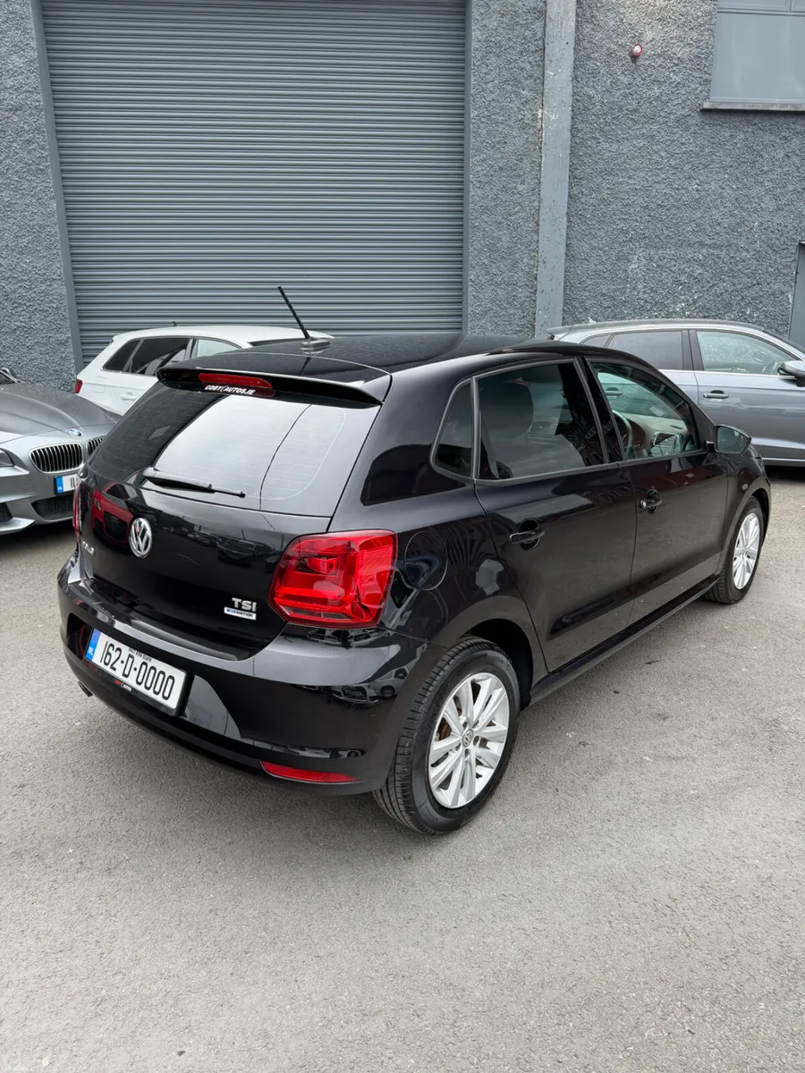 Volkswagen Polo 1.2 COMFORTLINE AUTO - Image 2