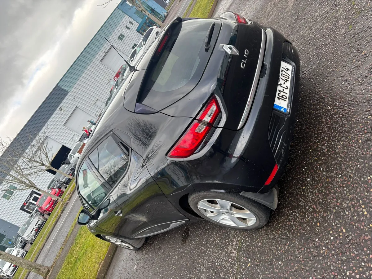 Renault clio - Image 3