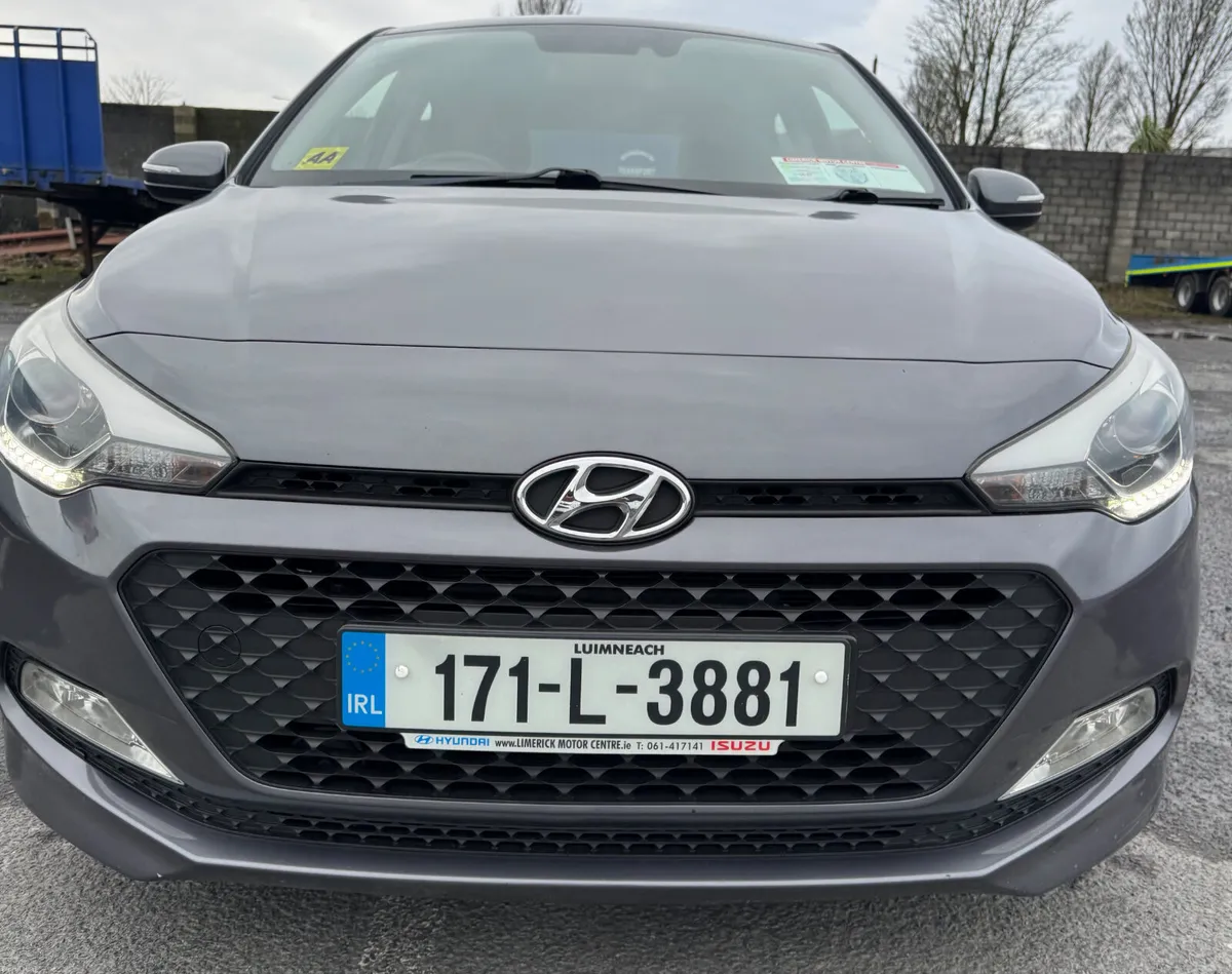 Hyundai i20 2017 deluxe model - Image 4