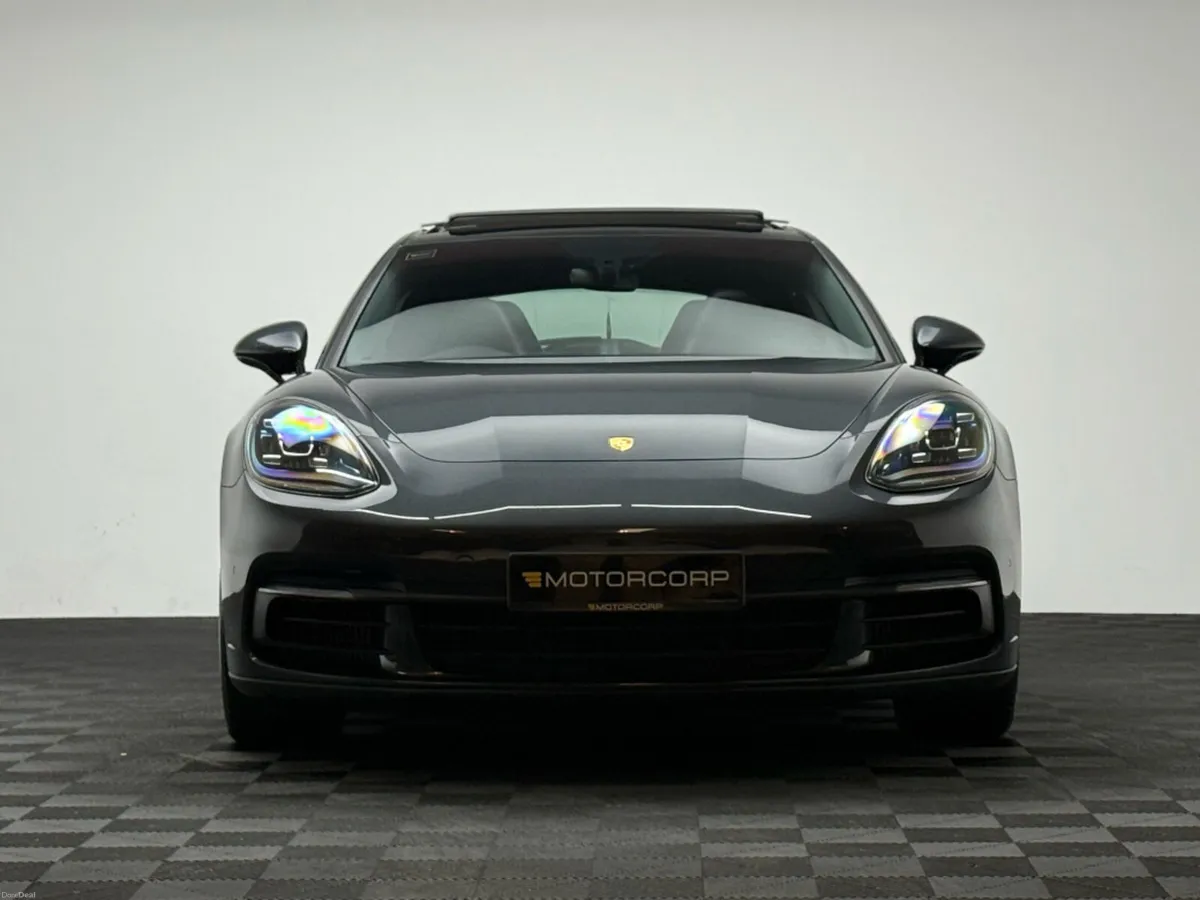 Porsche Panamera 4 2.9 V6 E-HYBRID 462HP *PAN ROOF - Image 2