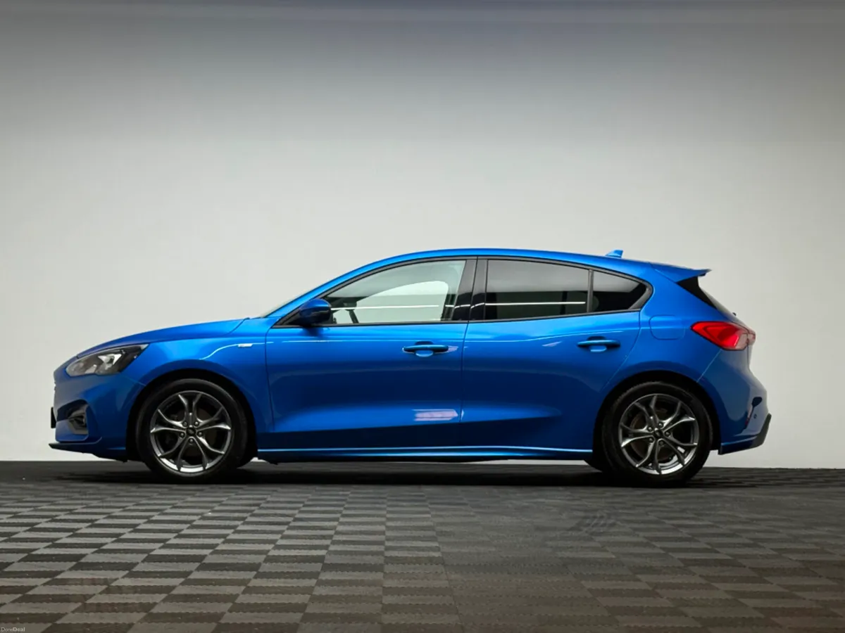 Ford Focus ST LINE EDITION 1.5D 120HP - Image 4
