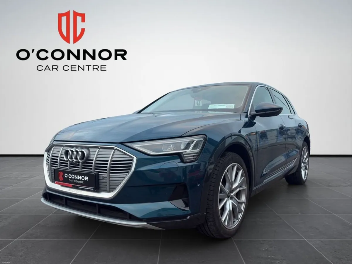 Audi e-tron Metallic blue, mega spec, barely drive - Image 1
