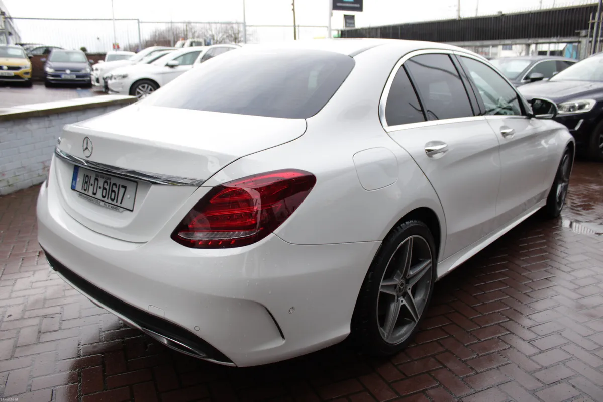 Mercedes-Benz C-Class 2018 - Image 4