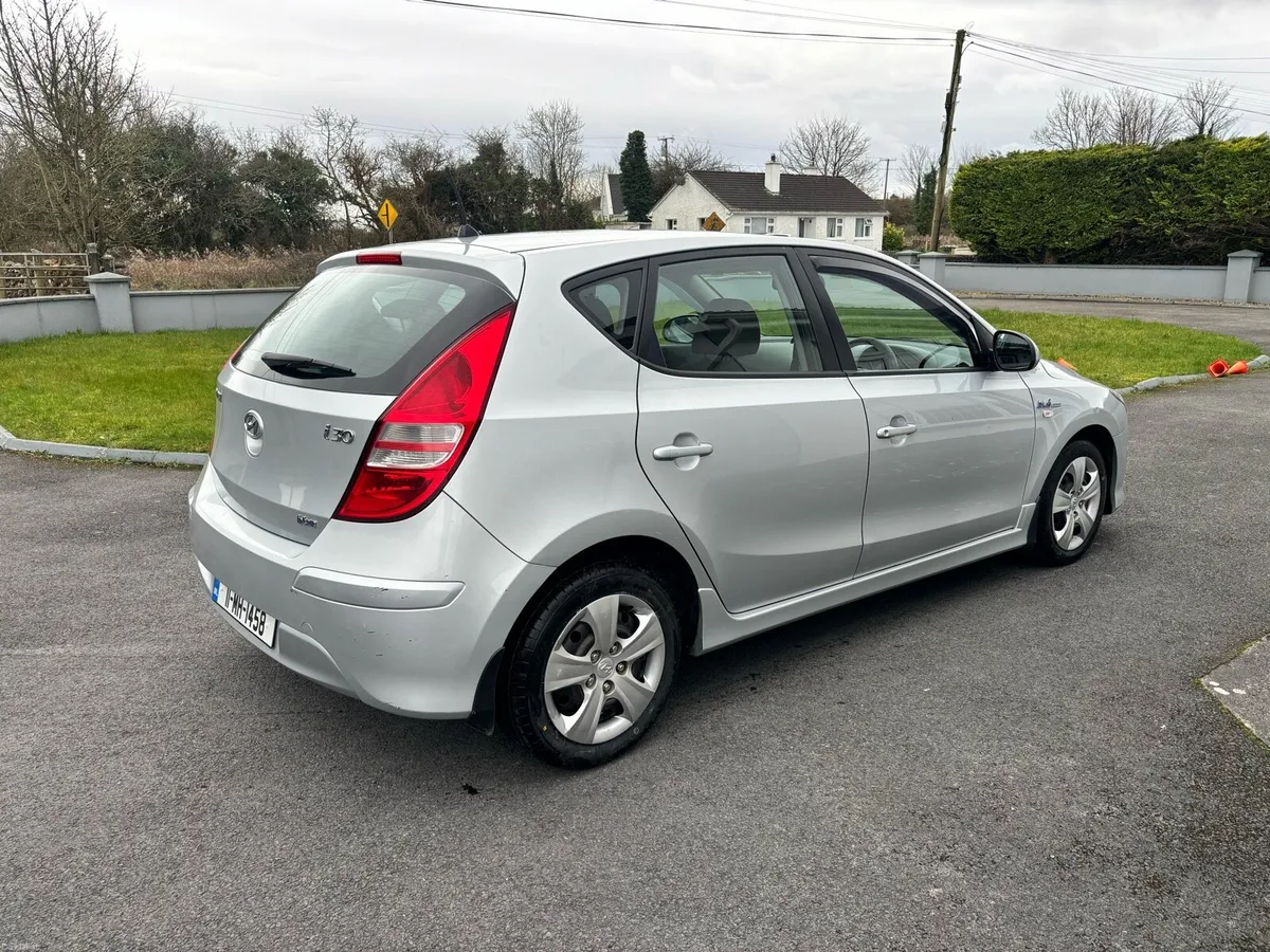 Hyundai I 30 New NCT Full Service Petrol 1.4 - Image 2