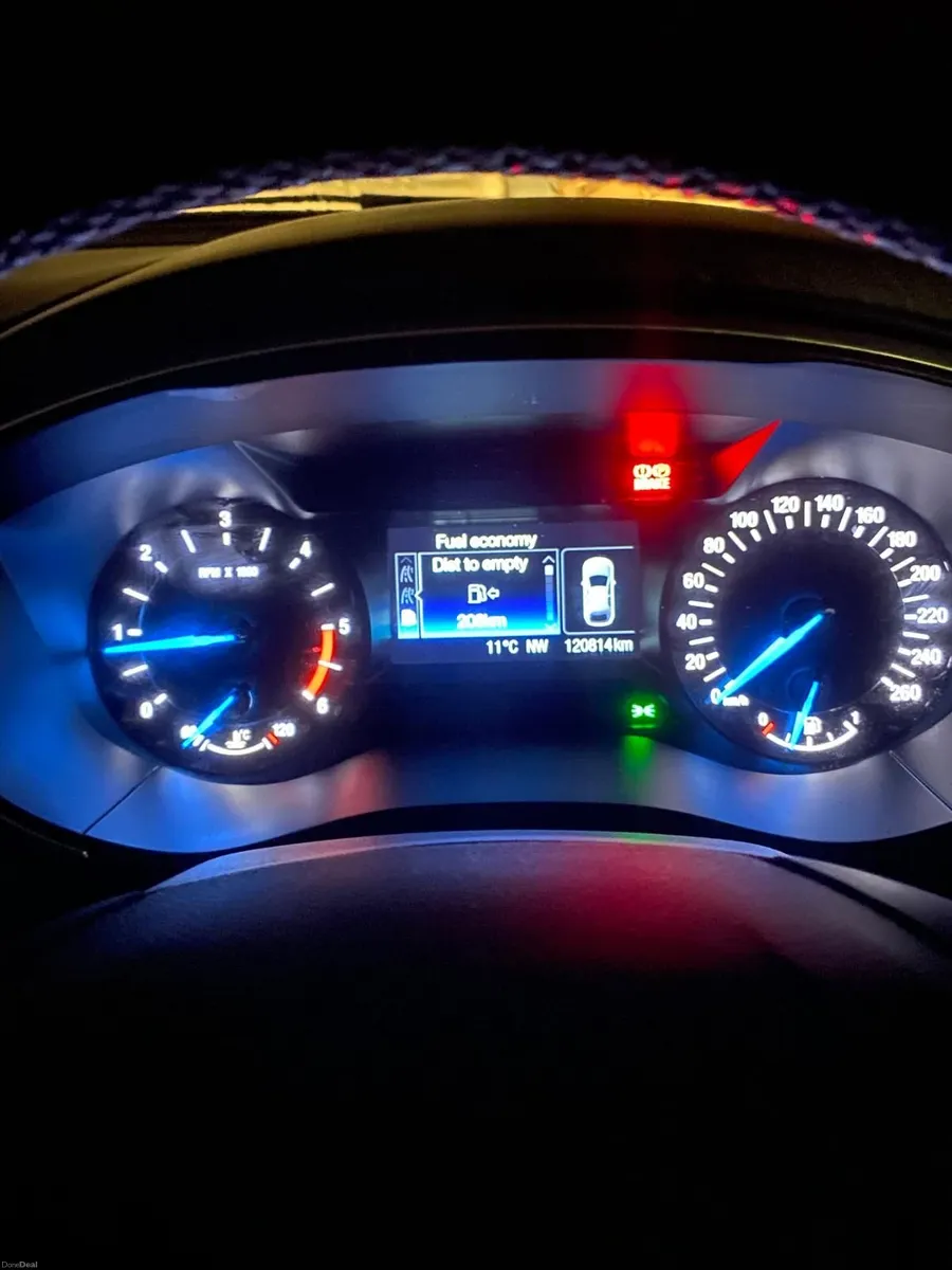 Ford Mondeo 2016 - Image 2