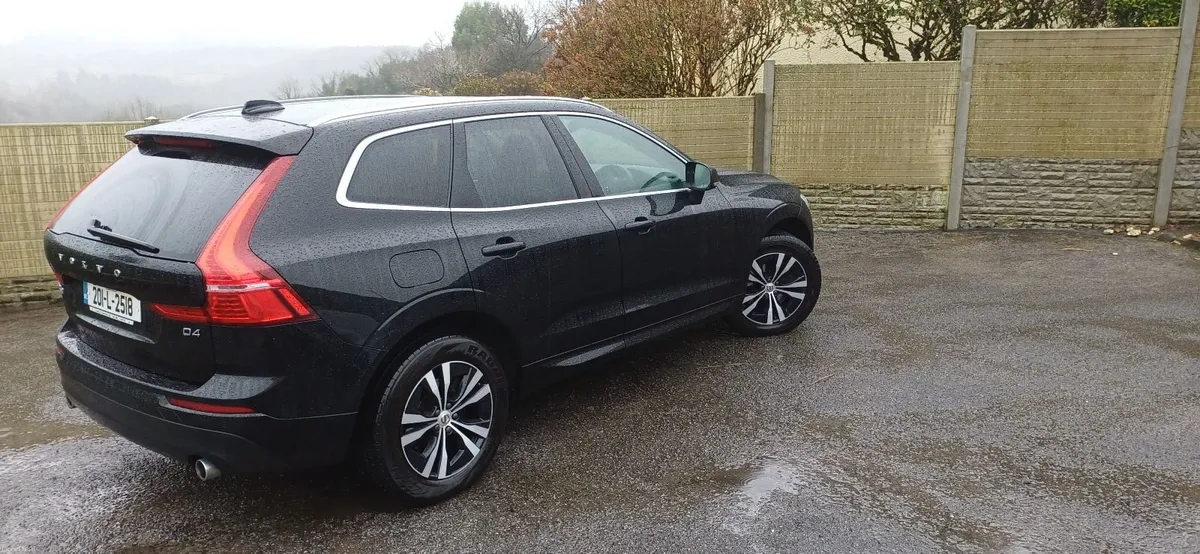 Volvo XC60 2020 - Image 3