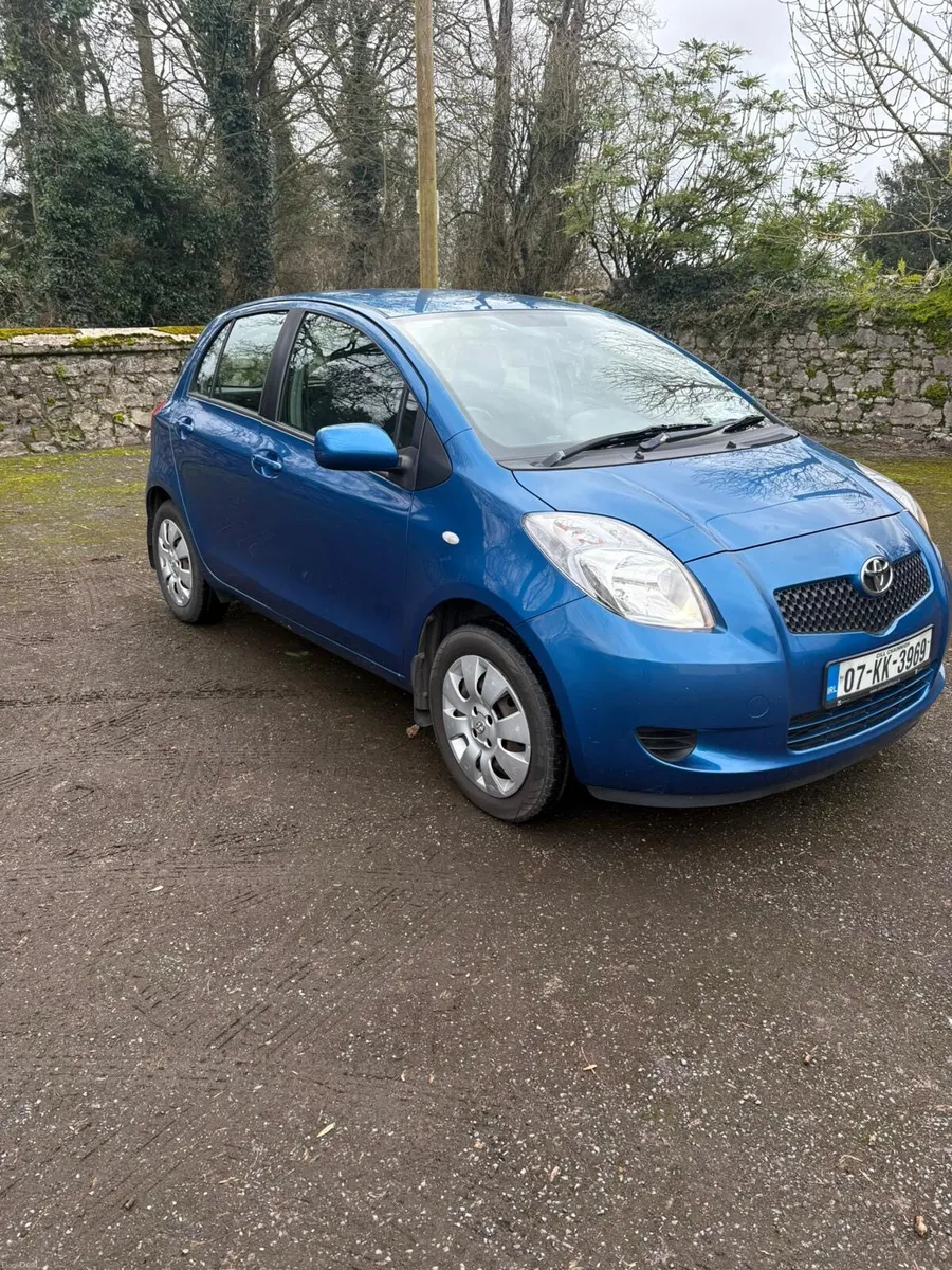 Toyota Yaris - Image 2