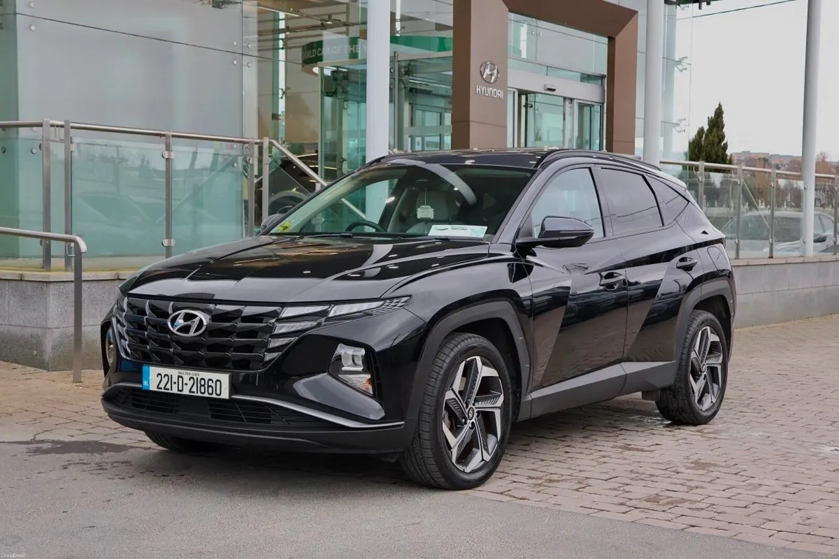 Hyundai Tucson  Executive PHEV Auto 2 Tone Roof - - Image 1