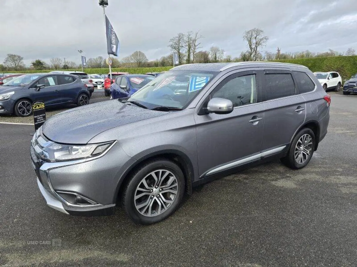 Mitsubishi Outlander 3 - Image 2