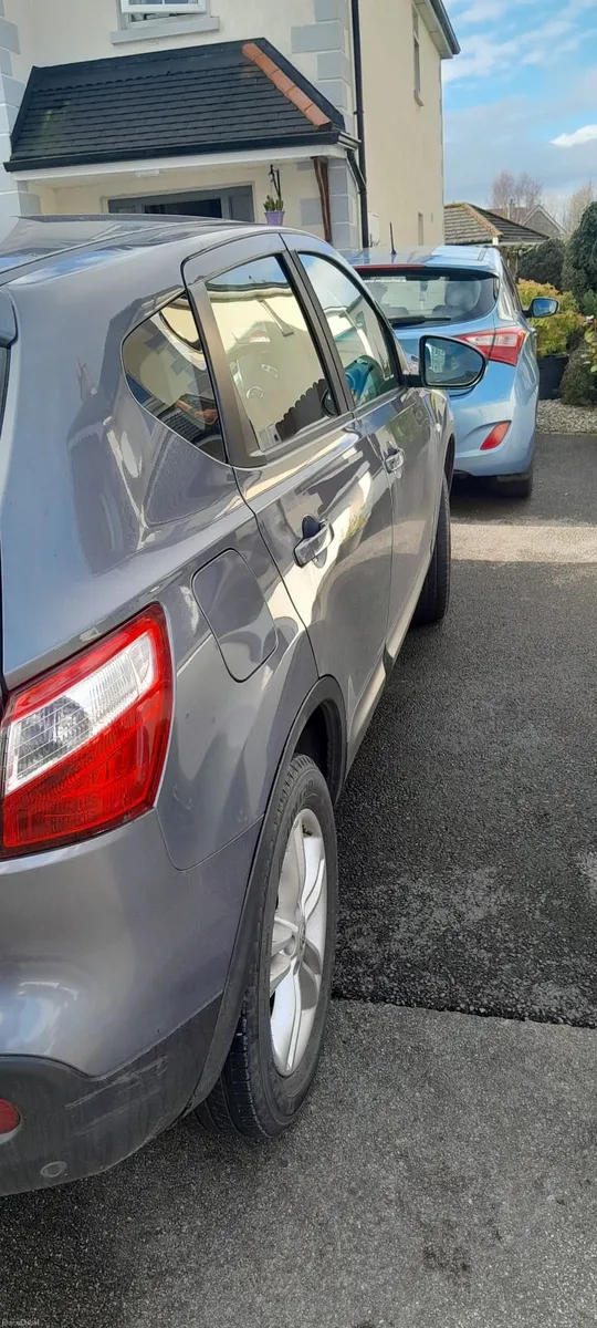Nissan Qashqai 2010 - Image 1
