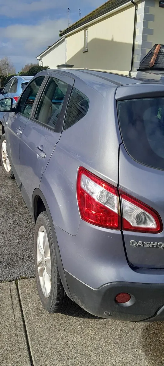 Nissan Qashqai 2010 - Image 2