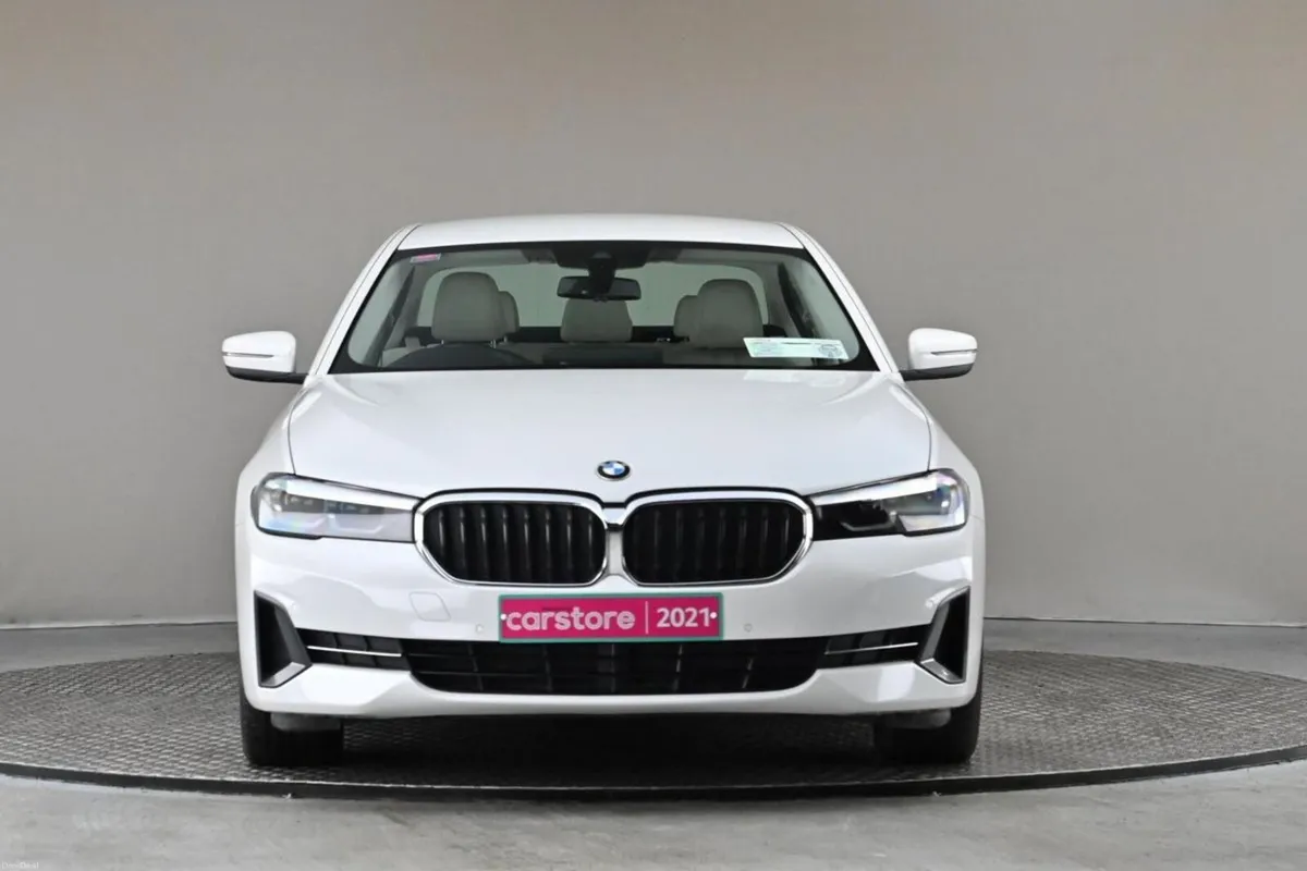 BMW 5-Series 520D 5SSA **BEIGE LEATHER** - Image 2