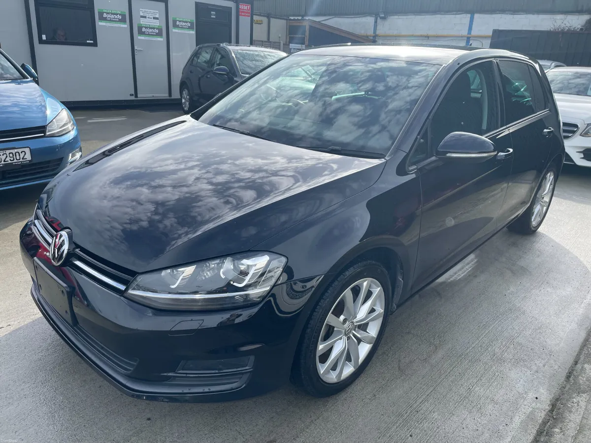 2017 Volkswagen Golf 1.2 TSI Automatic 5dr Model - Image 3