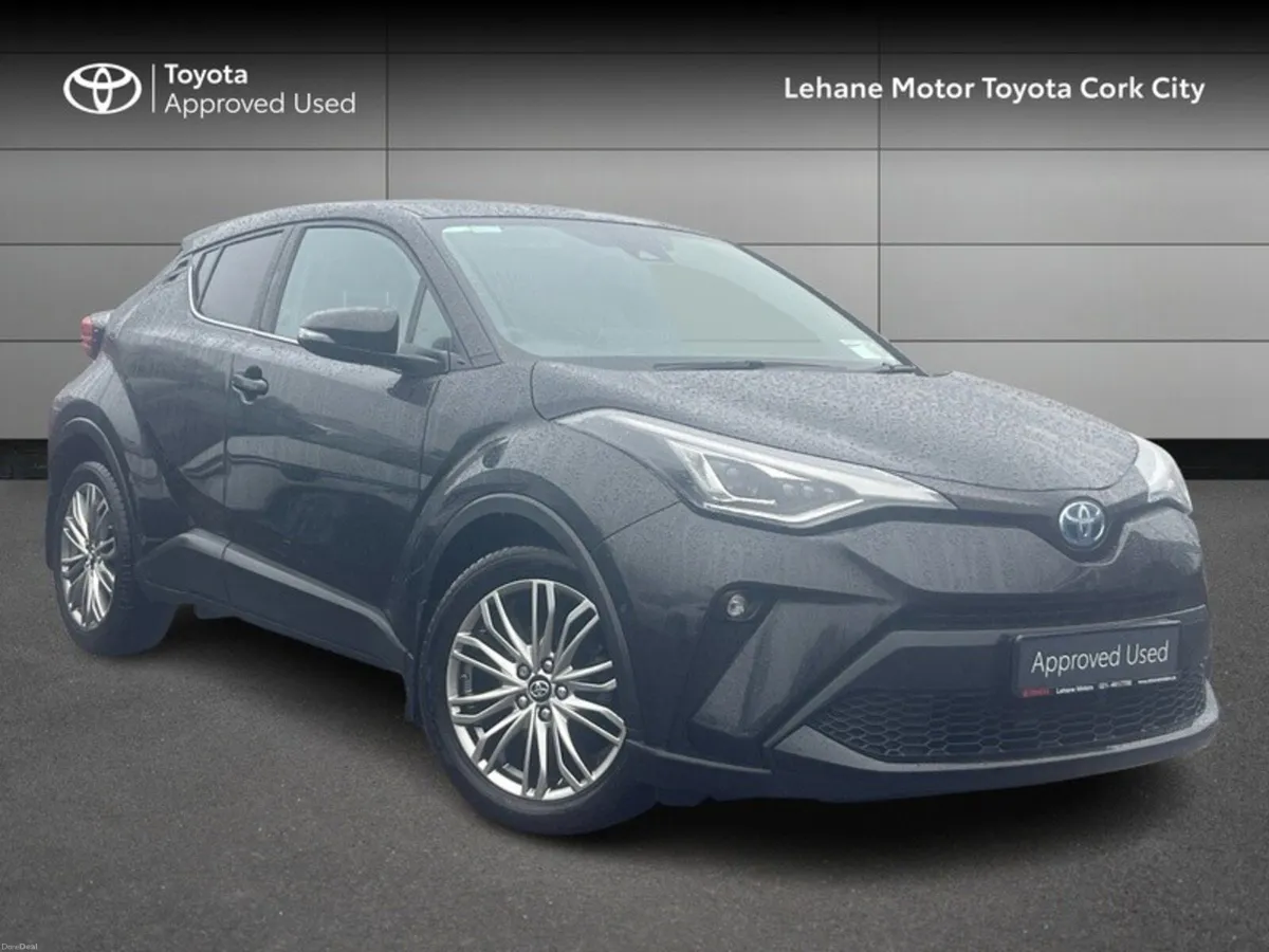 Toyota C-HR HYBRID SOL - Image 1