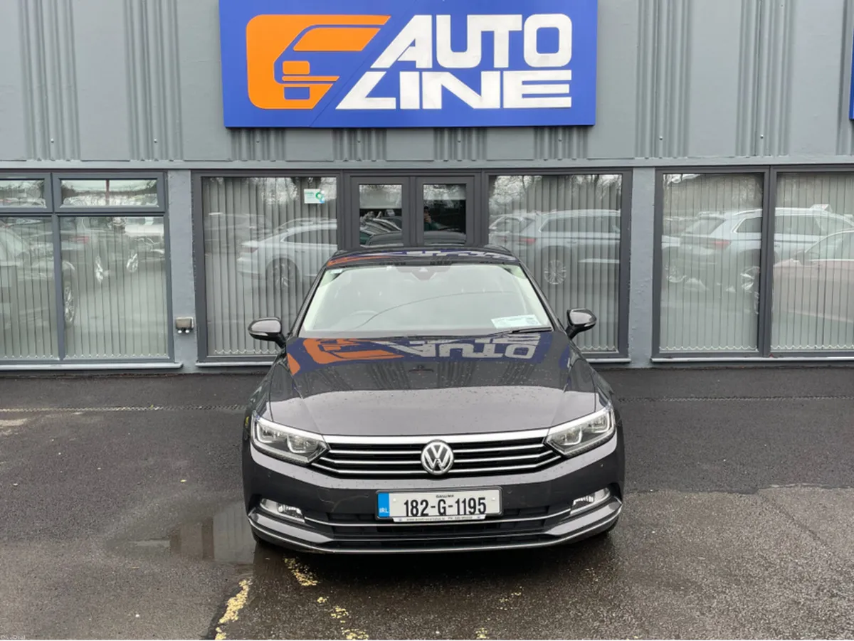Volkswagen Passat HIGHLINE 1.6 TDI MANUAL 6SPEED F - Image 2