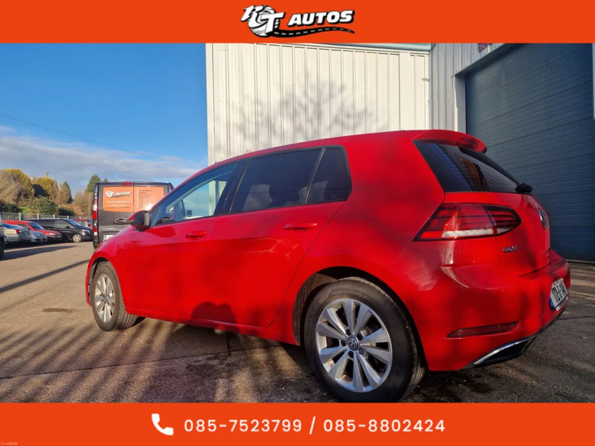 Volkswagen Golf COMFORTLINE 1.6 TDI MANUAL 5SPEED - Image 1