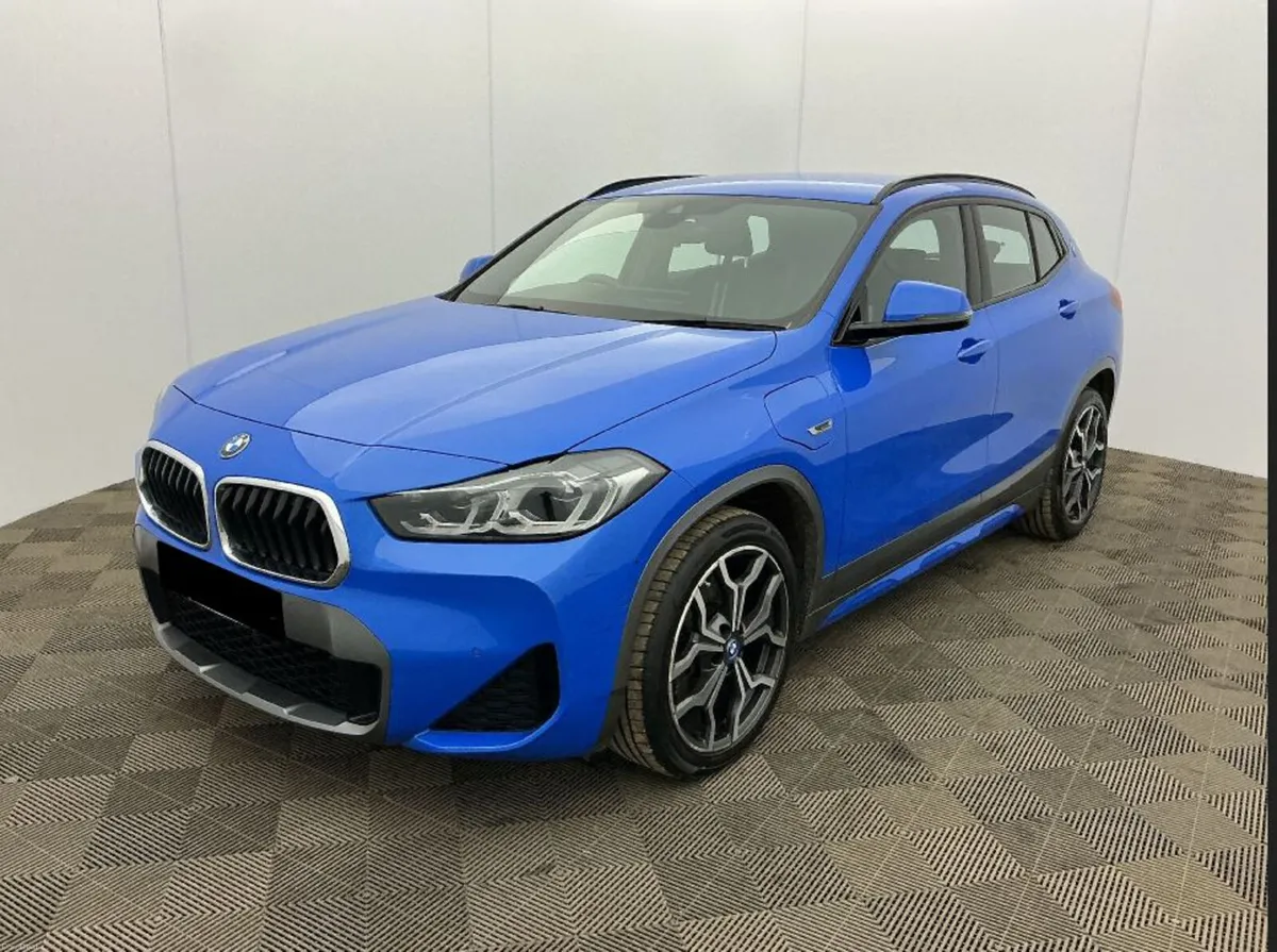 2022 BMW X2 XDRIVE25E M SPORT X // TECH PACK - Image 1