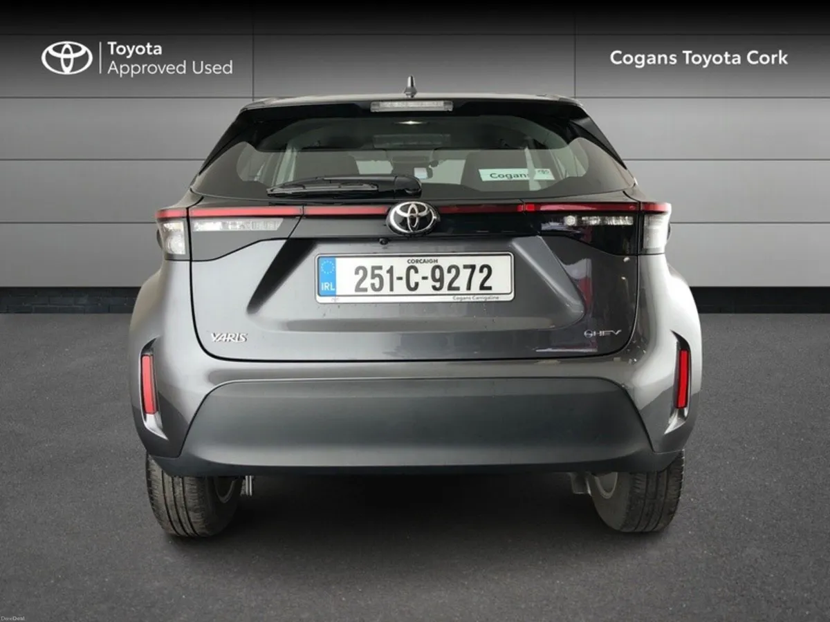 Toyota Yaris Cross YARIS CROSS LUNA - Image 4