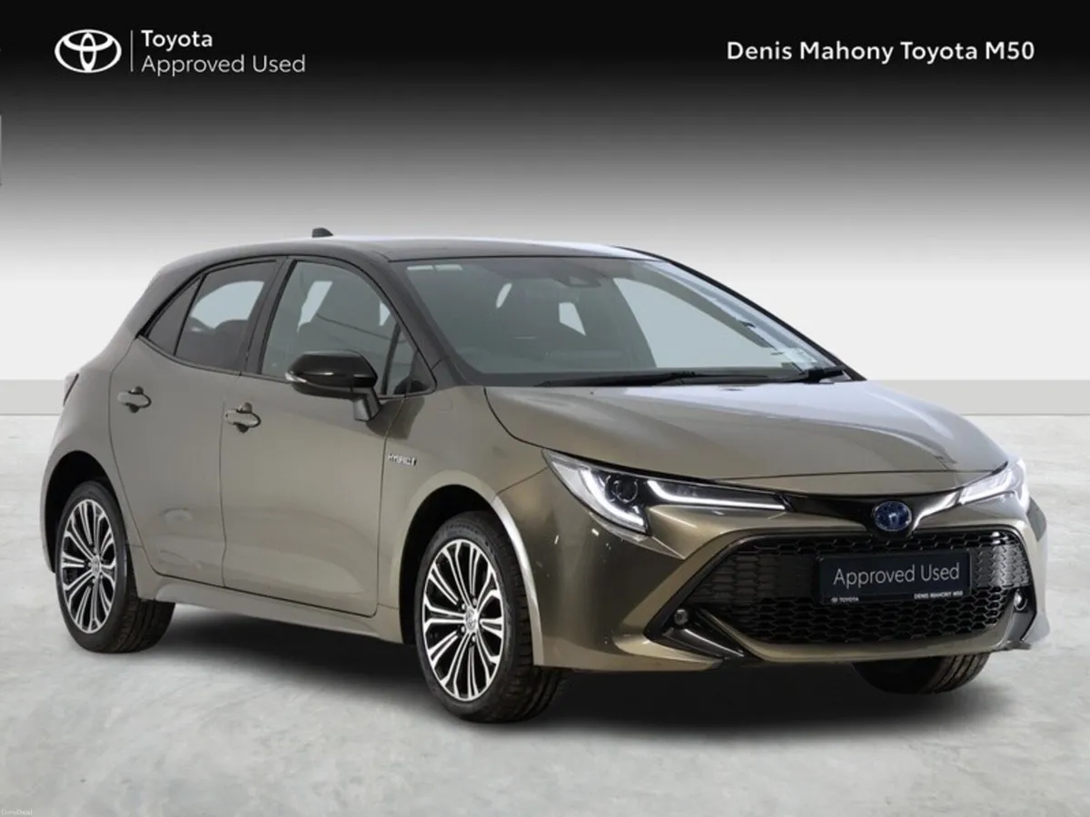 Toyota Corolla Luna Sport Hybrid Hatchback - Image 1
