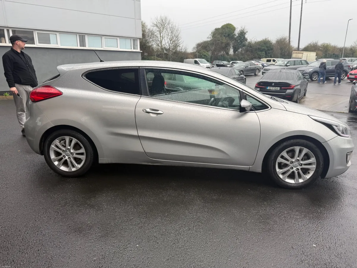 Kia Ceed 2014 - Image 3