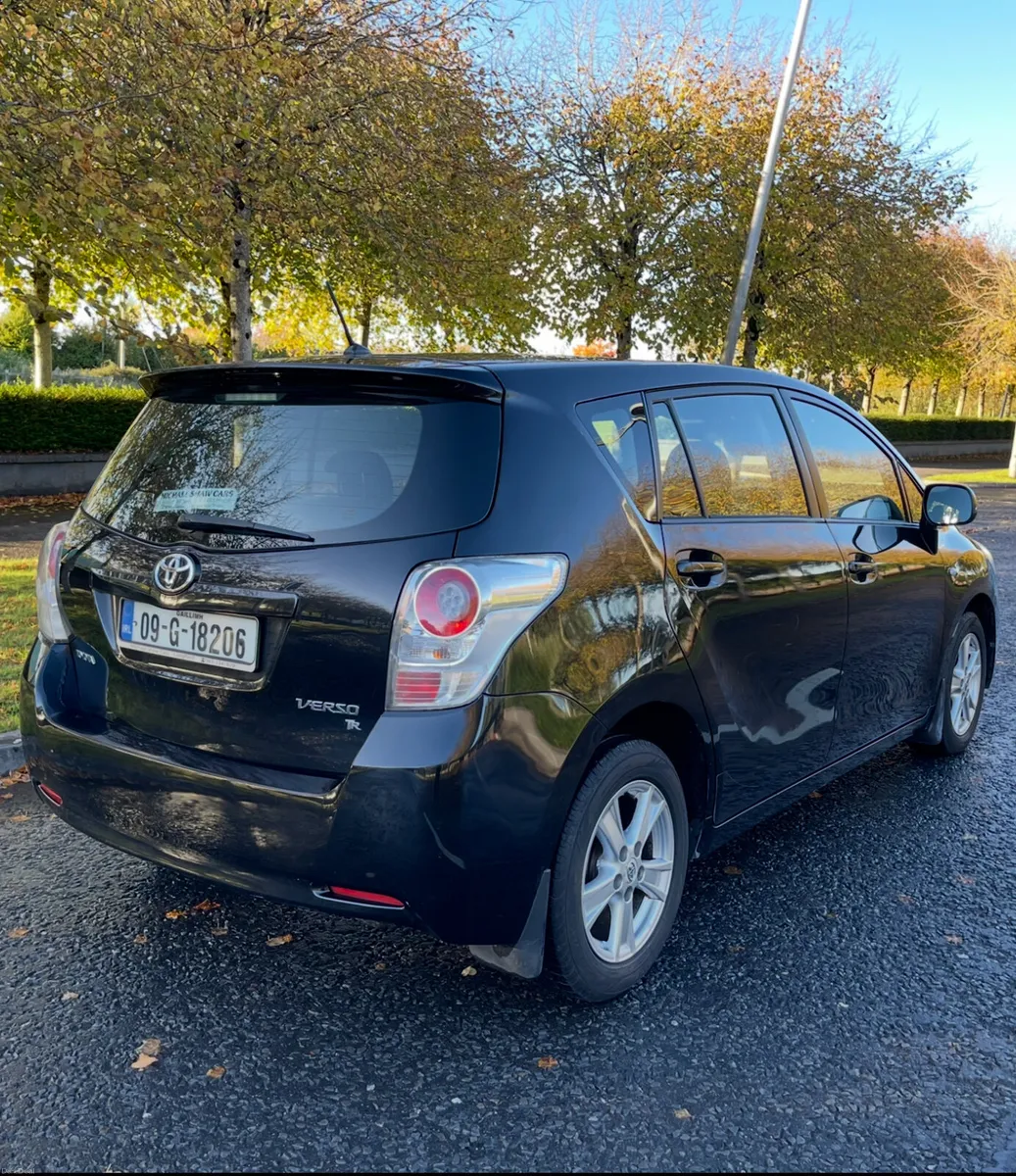 Toyota Verso 7 seater - Image 3