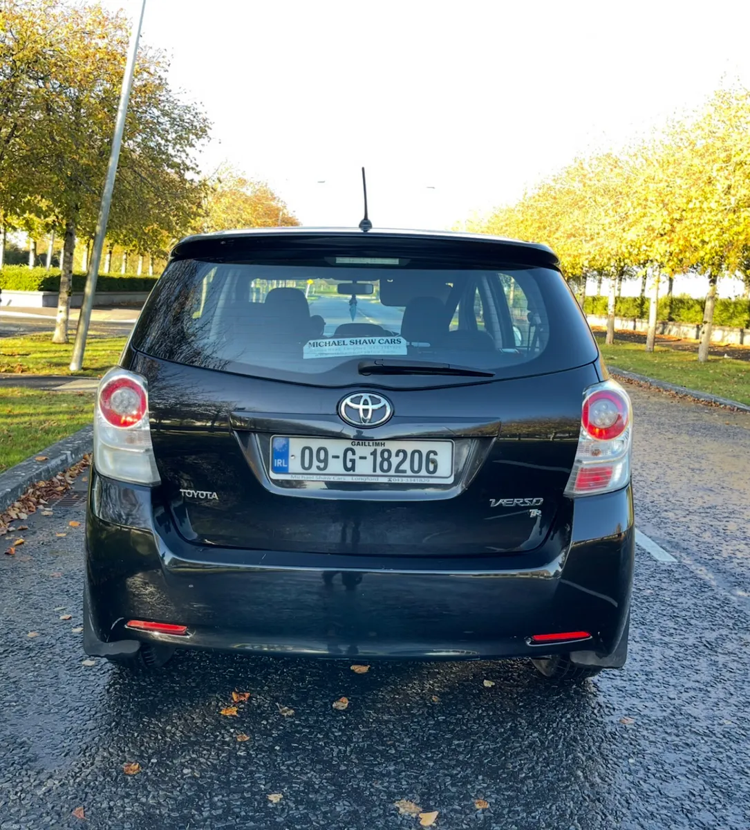 Toyota Verso 7 seater - Image 4