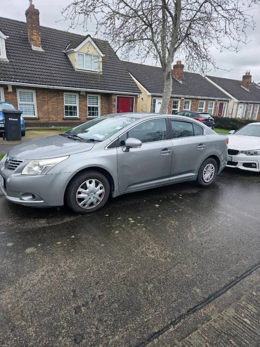 Toyota Avensis - Image 1