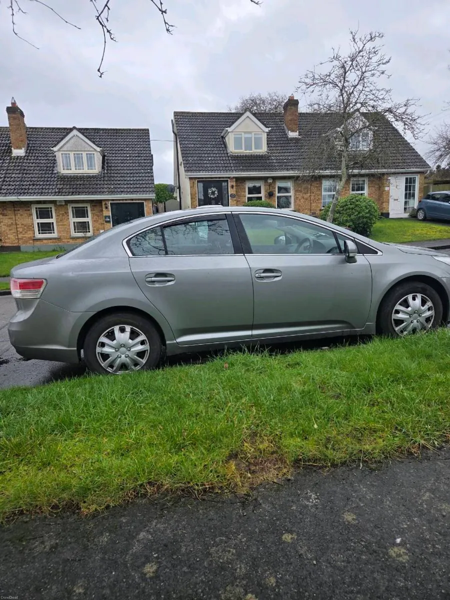 Toyota Avensis - Image 3