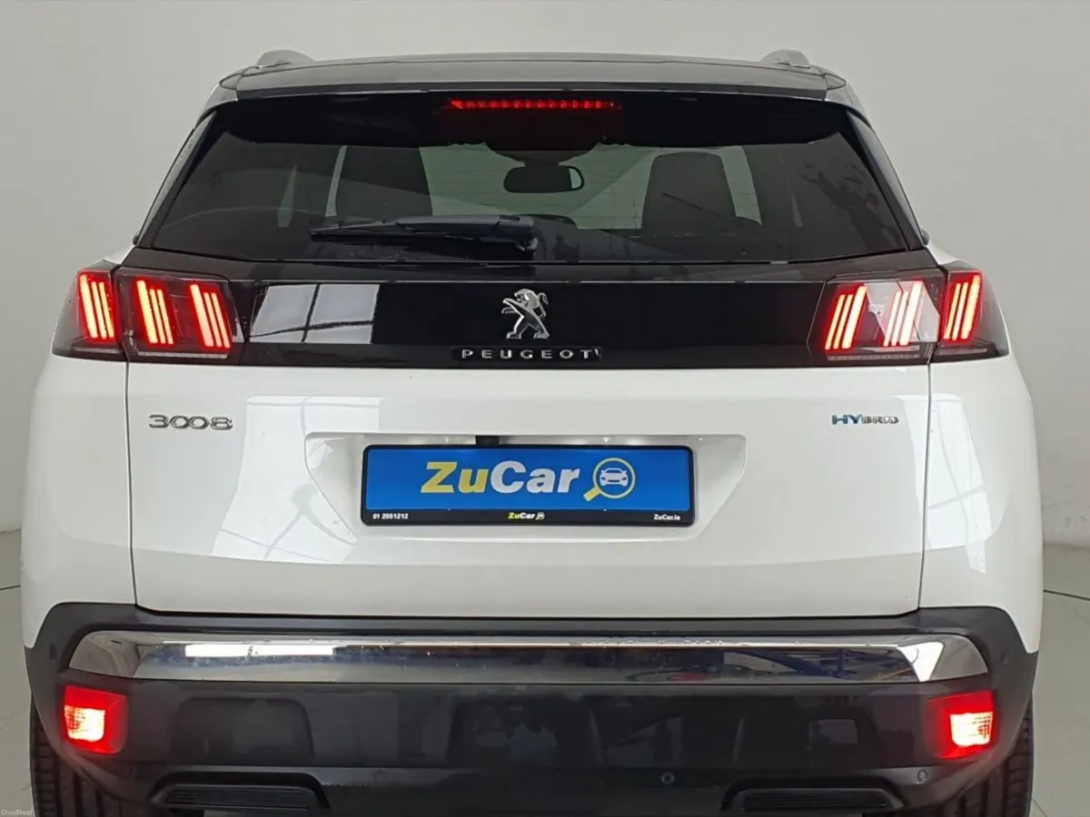 Peugeot 3008 Allure Premium +  225 PHEV 110BHP  Mo - Image 4
