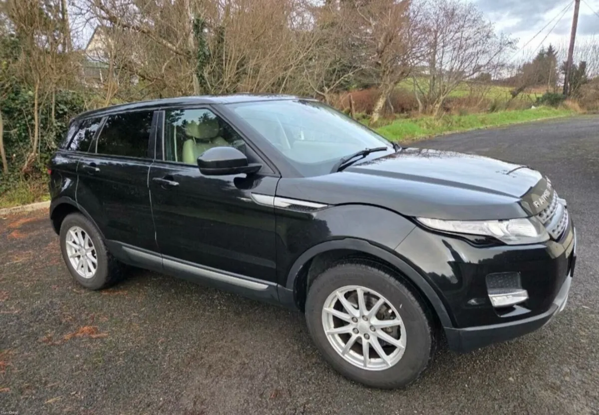 Range Rover Evoque - Image 2