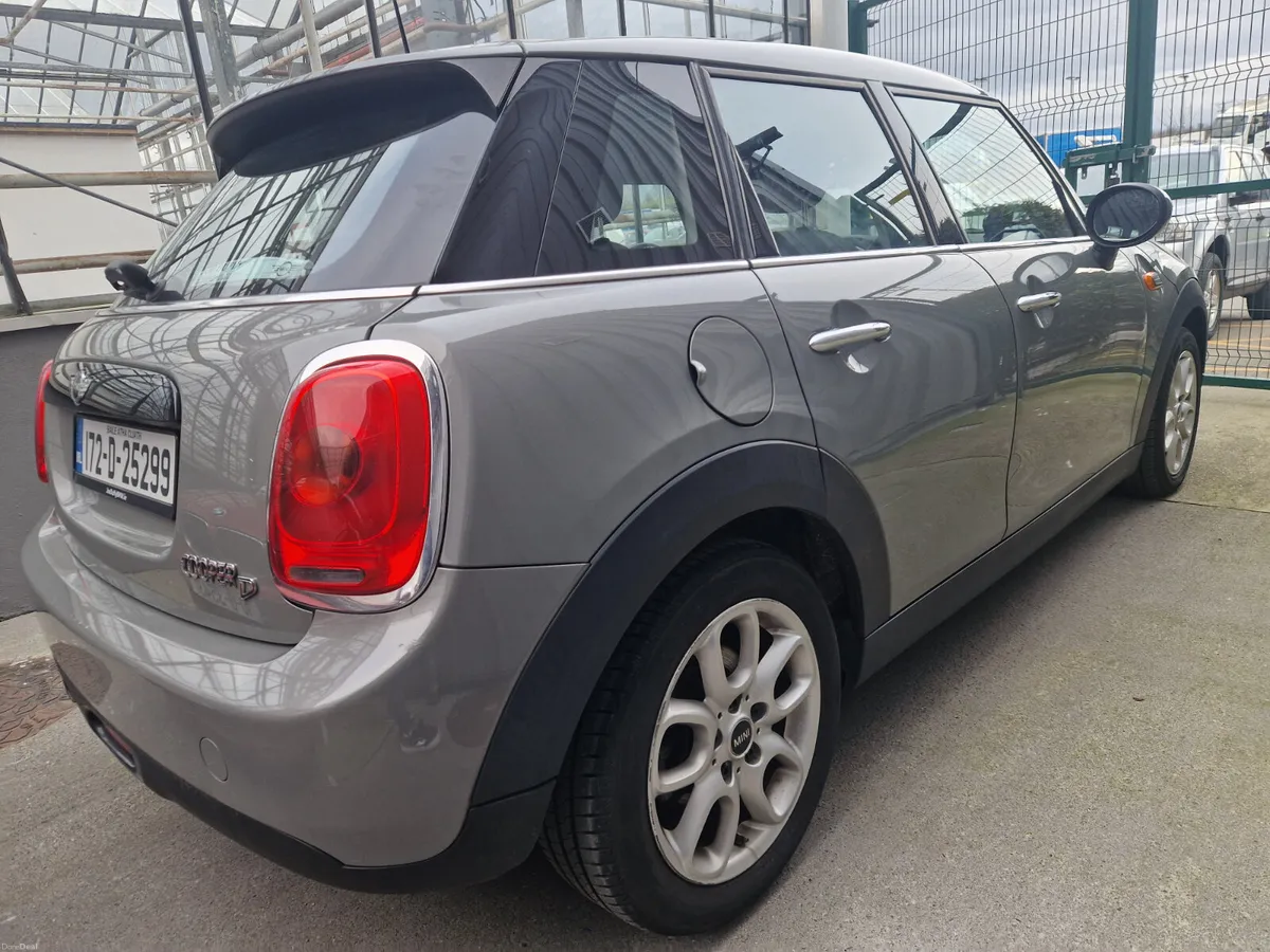 Mini Cooper AUTO, WARRANTY, FINANCE, VERY LOW KMS - Image 4