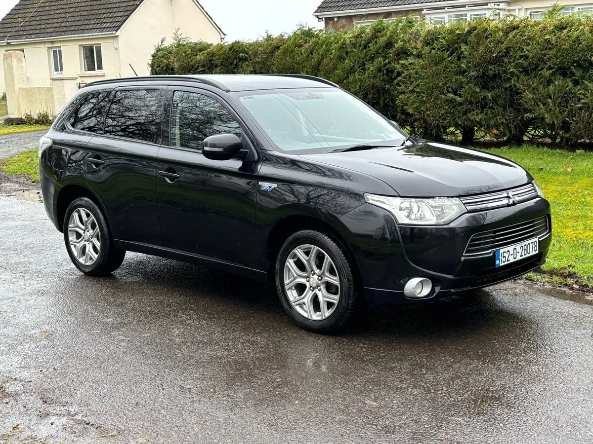 Mitsubishi Outlander NCT 11-26 - Image 1
