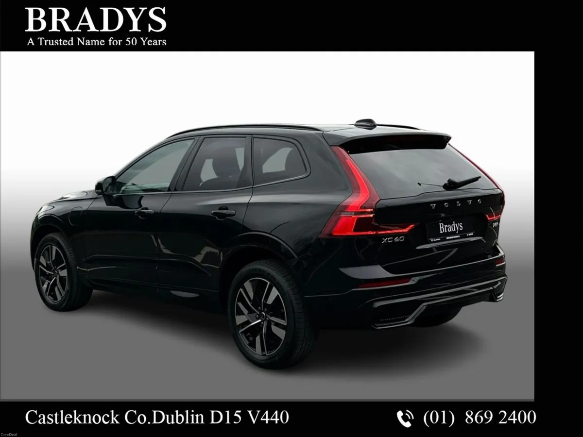 Volvo XC60 XC60 Plus T6  AWD PHEV - Image 4