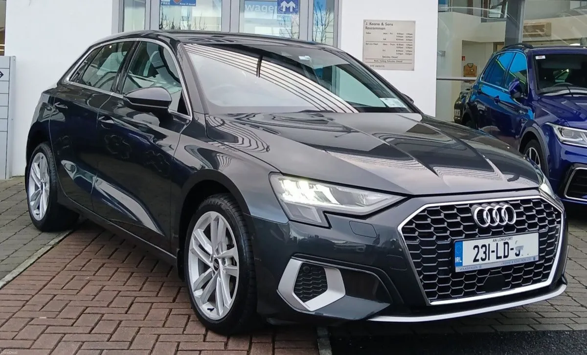 Audi A3 SE 30 TDI 116HP **HEATED FRONT SEATS, LEAT - Image 1