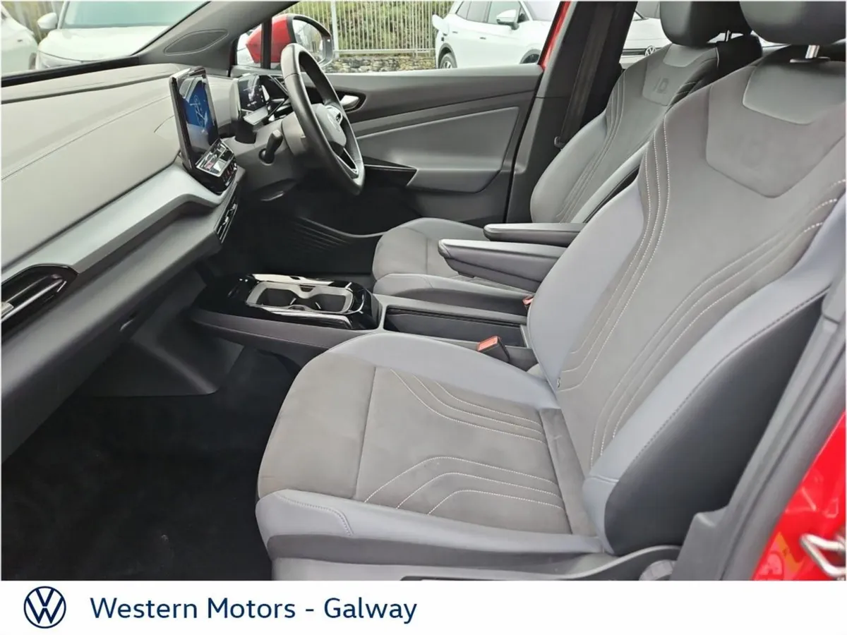 Volkswagen ID.4 LIFE DX 77kWh 174HP, Stunning Colo - Image 4