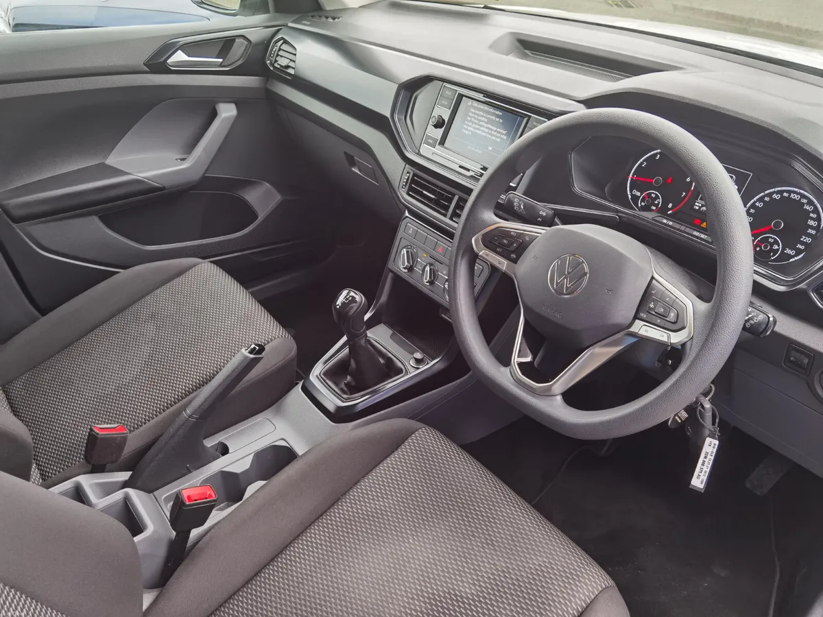 VOLKSWAGEN T-CROSS 1.0TSI PETROL - Image 6