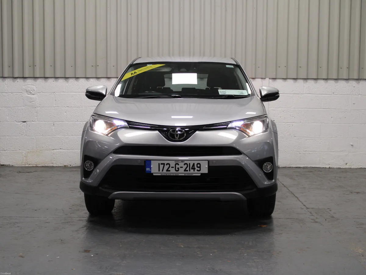 Toyota RAV4 2017 - Image 2