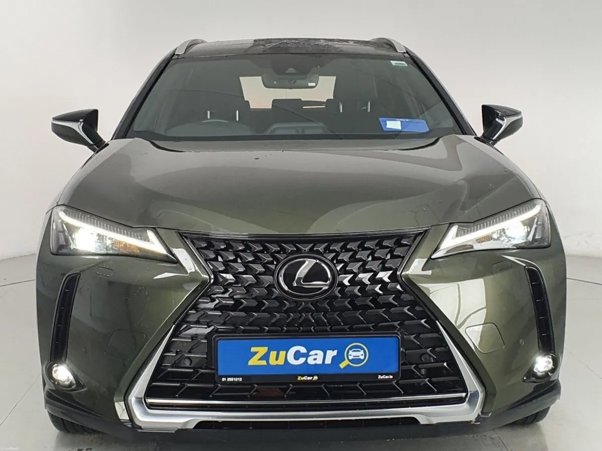 Lexus UX  300e 204 Electric 72.8 kWh E-CVT Auto - Image 3