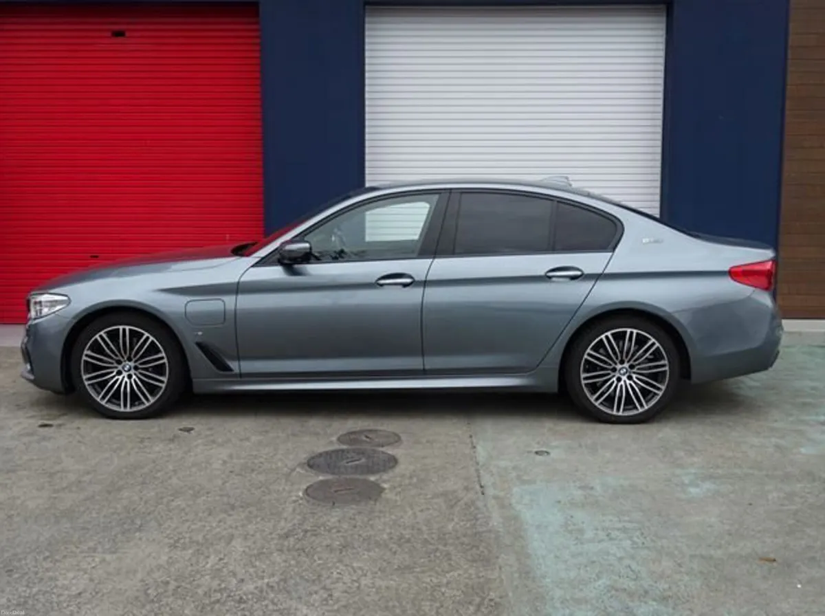 5 series - Image 4