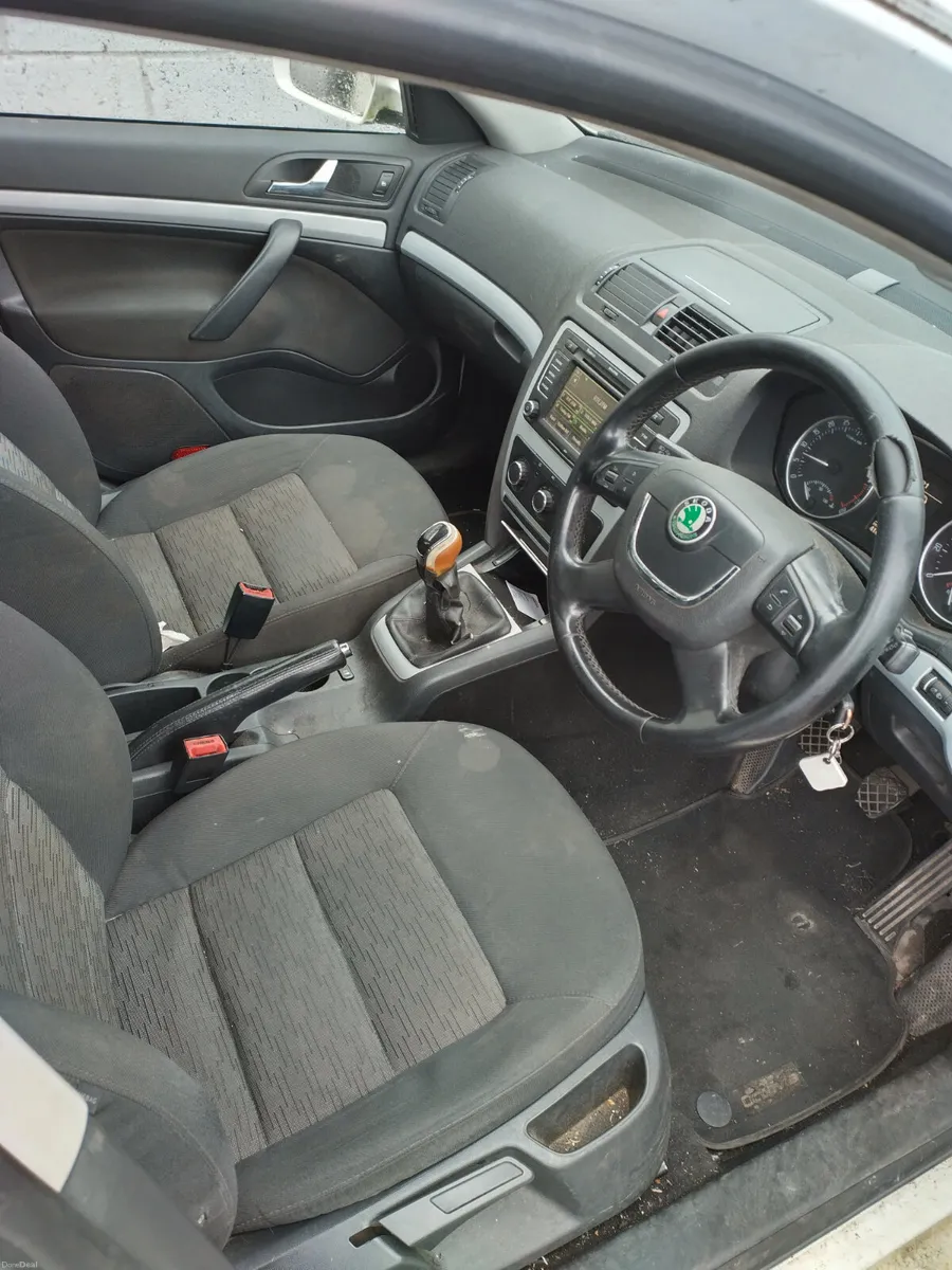 Skoda Octavia 2011 - Image 5