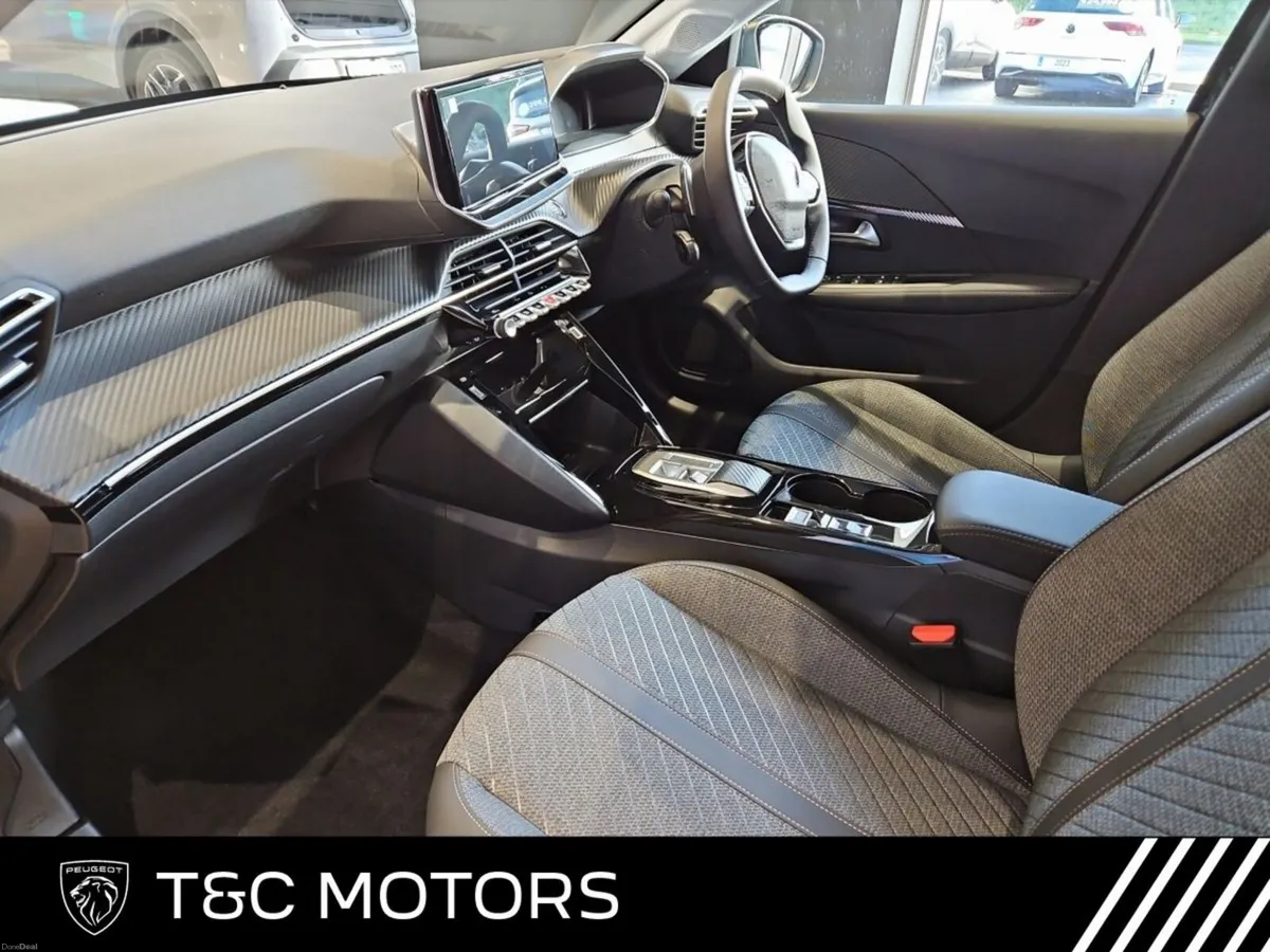 Peugeot 208 All New Allure Hybrid, Rear Camera & R - Image 4
