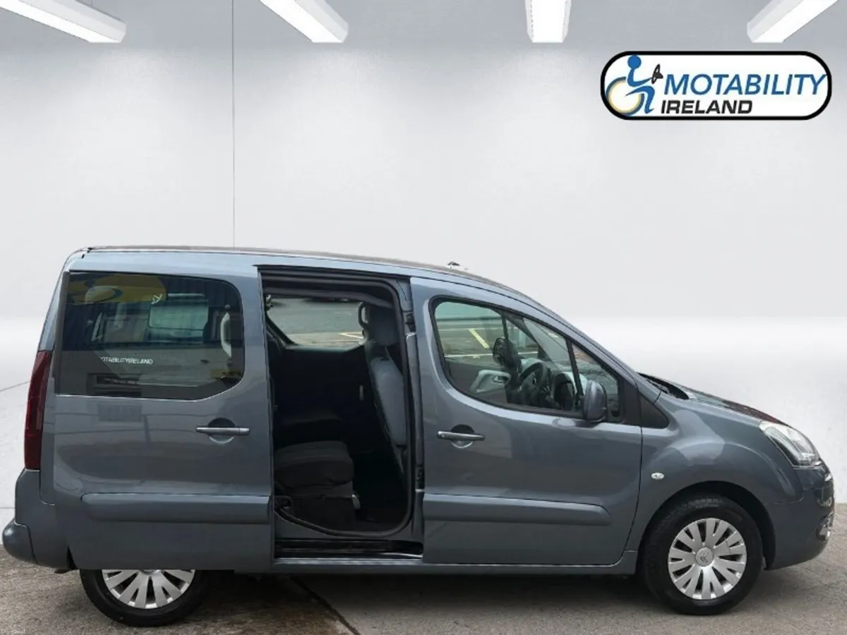 Citroen Berlingo Multispace Wheelchair Accessible - Image 3
