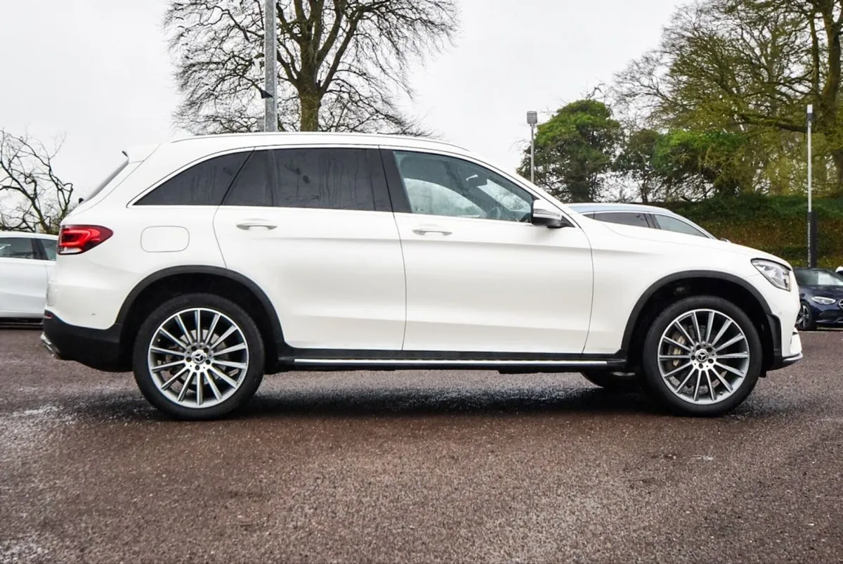 Mercedes-Benz GLC 300de AMG Premium 4Matic 316bhp - Image 3