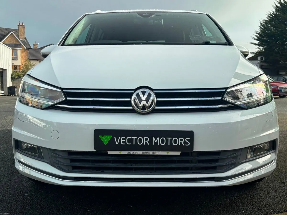 Volkswagen Touran HIGHLINE 1.4 PETROL AUTO NEW NCT - Image 3